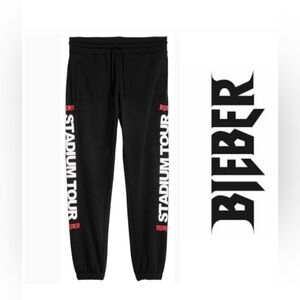Justin Bieber Black Stadium Tour Sweatpants size medium Jogger Style Unisex